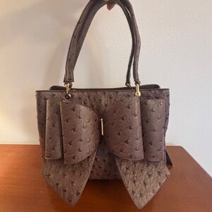 NWT Crossi Bowtie HandBag